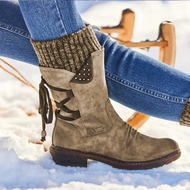 Sanne - De nieuwe kuithoge sneeuwlaarzen