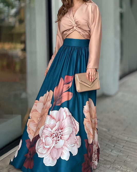 Yfke - Crop Top en Bedrukte Satijnen Rok Set