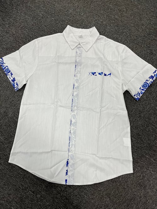 Marin - Casual Overhemd Met Bloemenprint en Contrasterende Inzetstukken