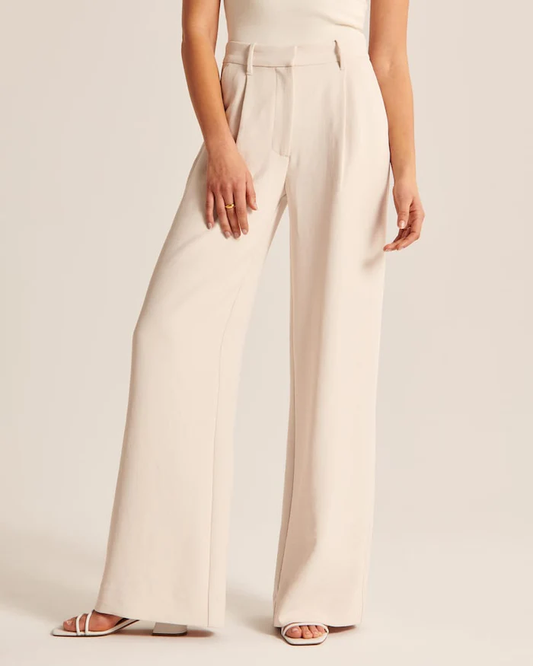 Paola - Getailleerde broek met wijde pijpen in beige