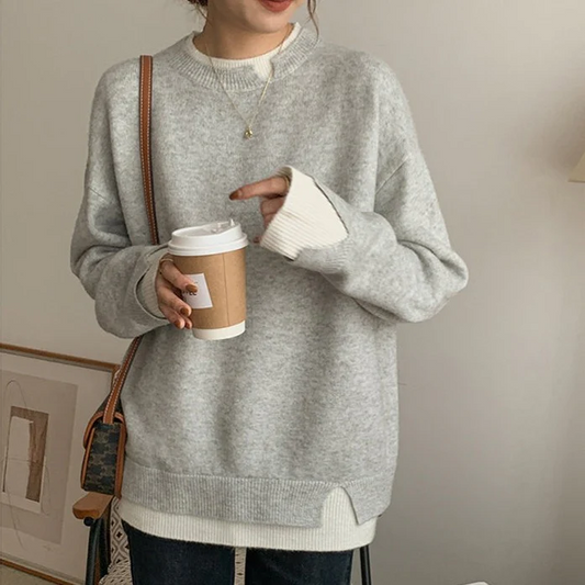 Tessa - Grijze En Witte Oversized Twofer-trui Met Lange Mouwen En Uitsnede