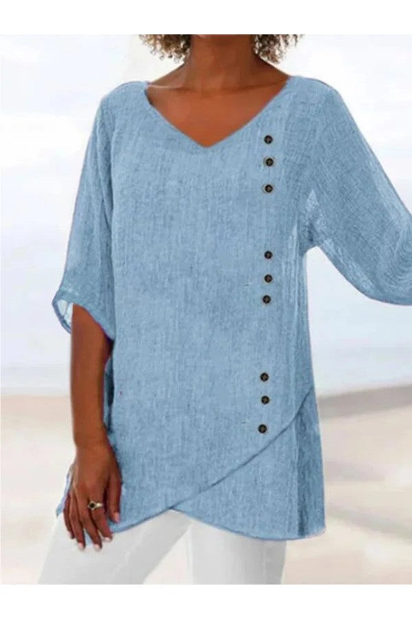 Tjitske - Blauwe Blouse Met V-Hals, Halflange Mouwen En Knopen